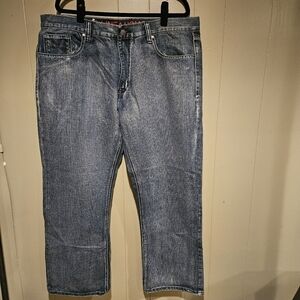Linea Uomo Jeans, Mens. Size 40x30, Medium Wash, Relaxed Fit